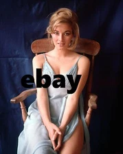 Daniela Bianchi james bond 007 10" x 8" Photograph no 9
