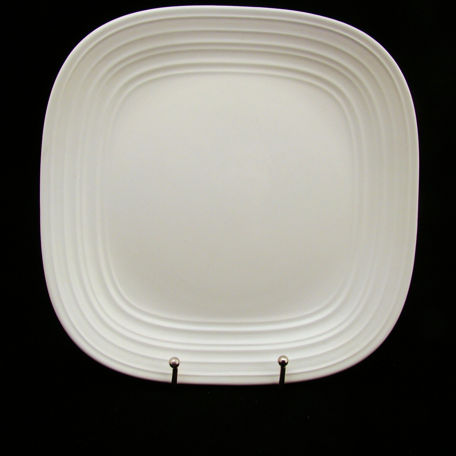 Mikasa Remolino Cuadrado Blanco Plato (S) Usado