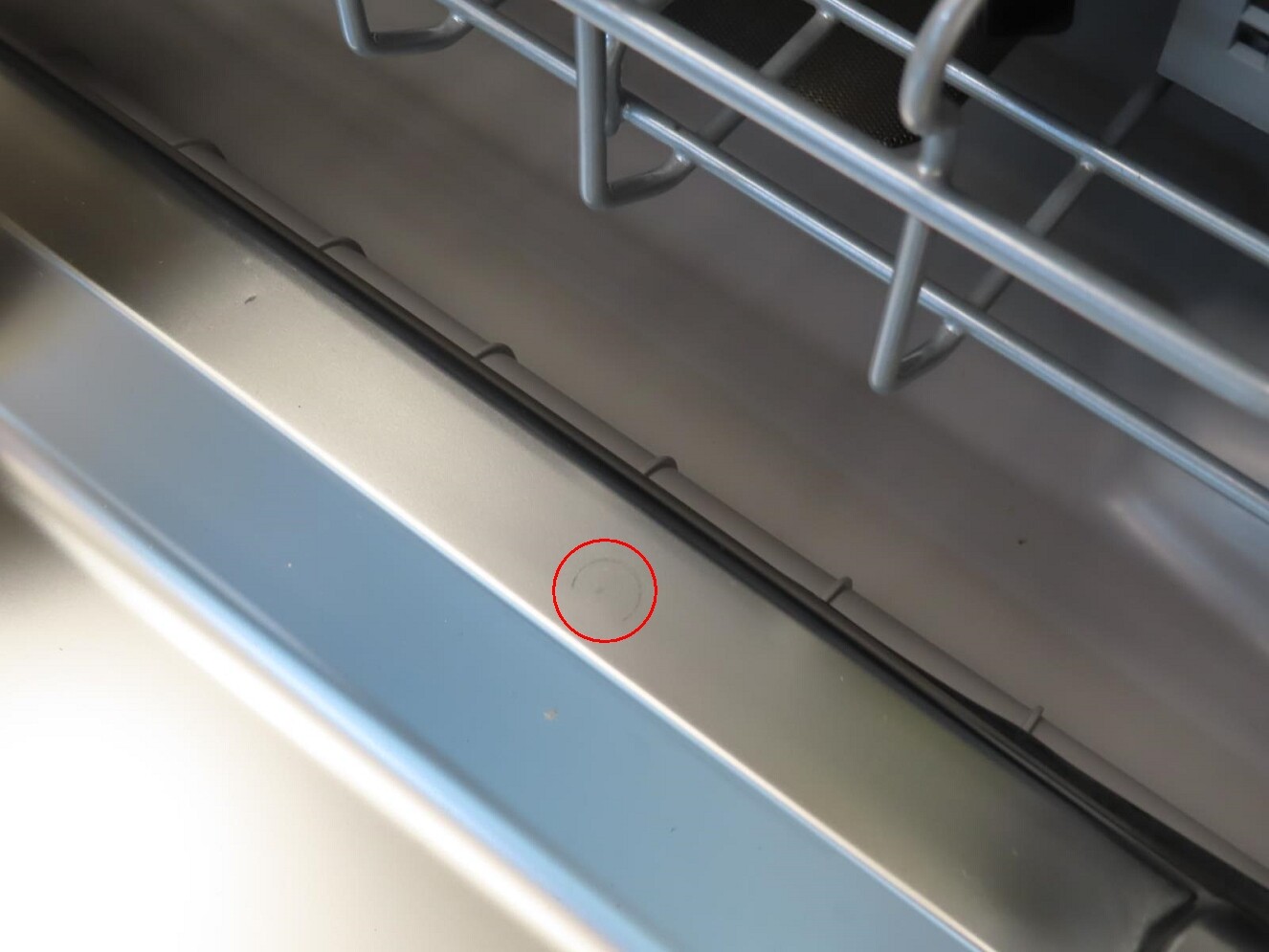 Bosch Ascenta Series SHE3AR75UC 24" SS 50 dBA 6 Cycles Full Console