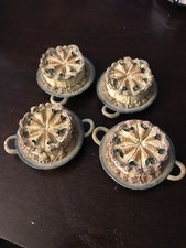 Lot Of 4 Retired Boyds Carrot Cake Resin Easter decoration Investment Collection