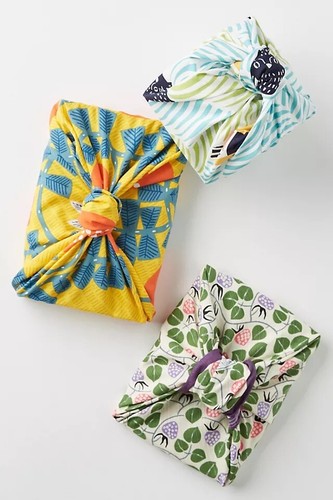 Anthropologie Furoshiki Wrapping Cloth Reusable Fabric Gift Wrap - Picture 2 of 4