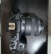 Near Canon EOS RP Body  RF35mm Macro Lens Set
