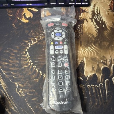 NEW Universal Electronics URC2060 Universal Remote URC-2060 Spectrum