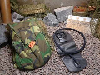 Orig.NL Armee Camelbak VIPER Trinkrucksack 3 Liter Thermobak woodland TOP 2954
