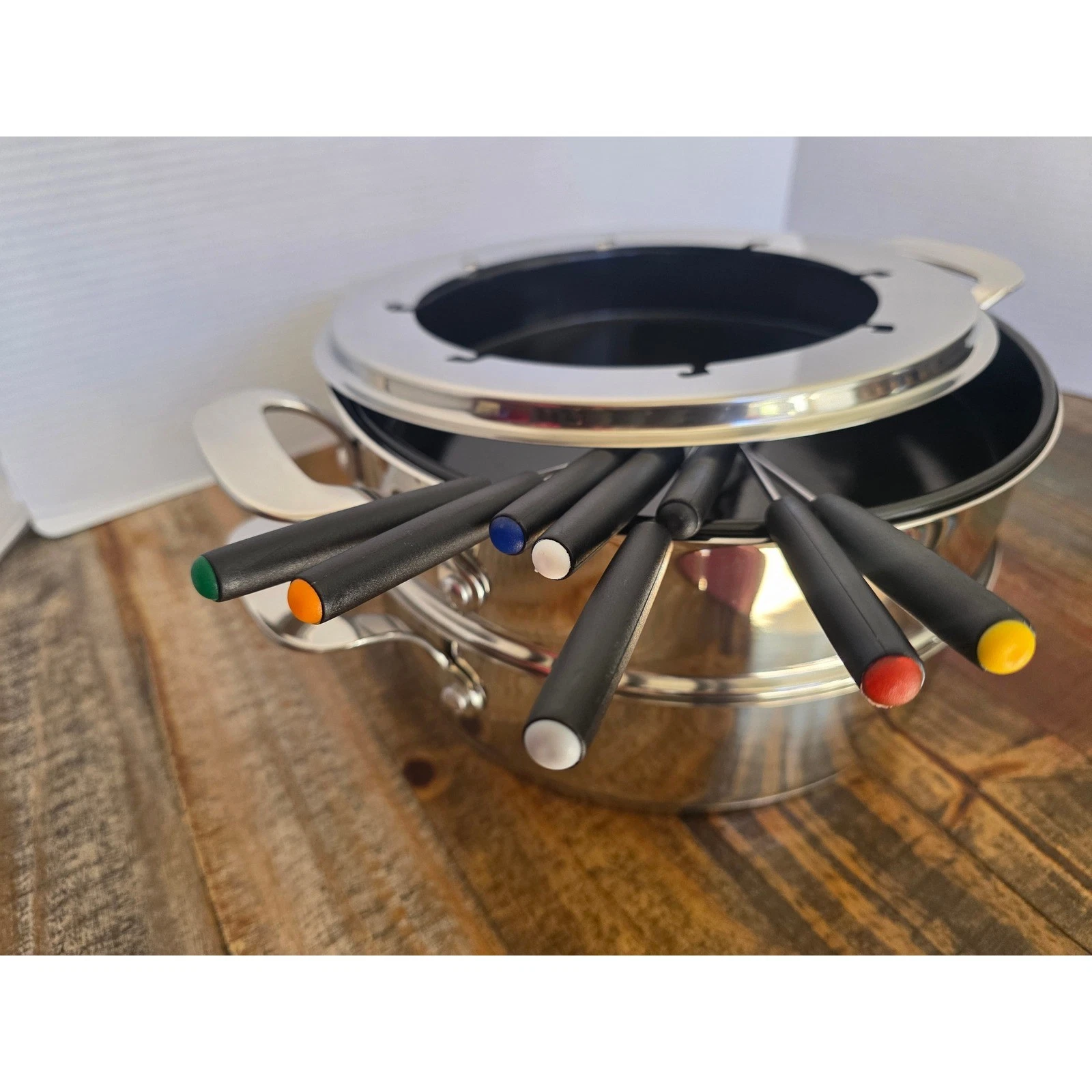 Stainless Steel Fondue Pot Set Mirror Polished Non-Stick Interior Silver Black