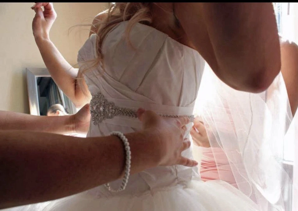 White by Vera Wang Ballgown Wedding Dress Size 6 Excellent Condition - Image 4 of 4