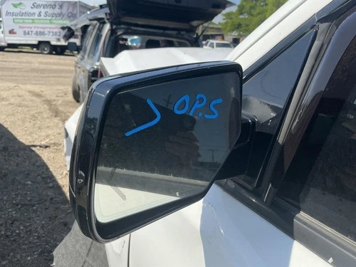 Driver Side View Mirror Power With Turn Signal Fits 15-20 SUBURBAN 1500 832213