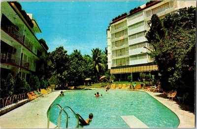 Vintage Acapulco Mexico Hotel Pool Postcard by ALBA de Acapulco
