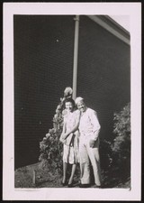 Photo:Portrait of Soldier and Woman 1942