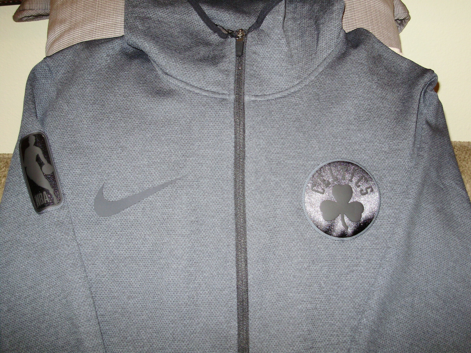 NBA Boston Celtics NIKE THERMA FLEX Dri-Fit Gray Full Zip Hoodie Jacket  Mens 2XL | eBay