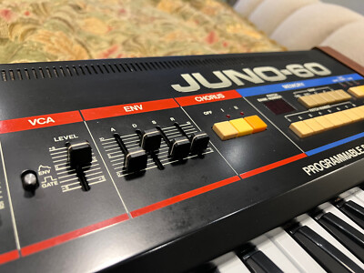[マリンゴールド] Roland JUNO-6 Roland JUNO-6 61-Key 6-Voice Polyphonic Analog Synthesizer