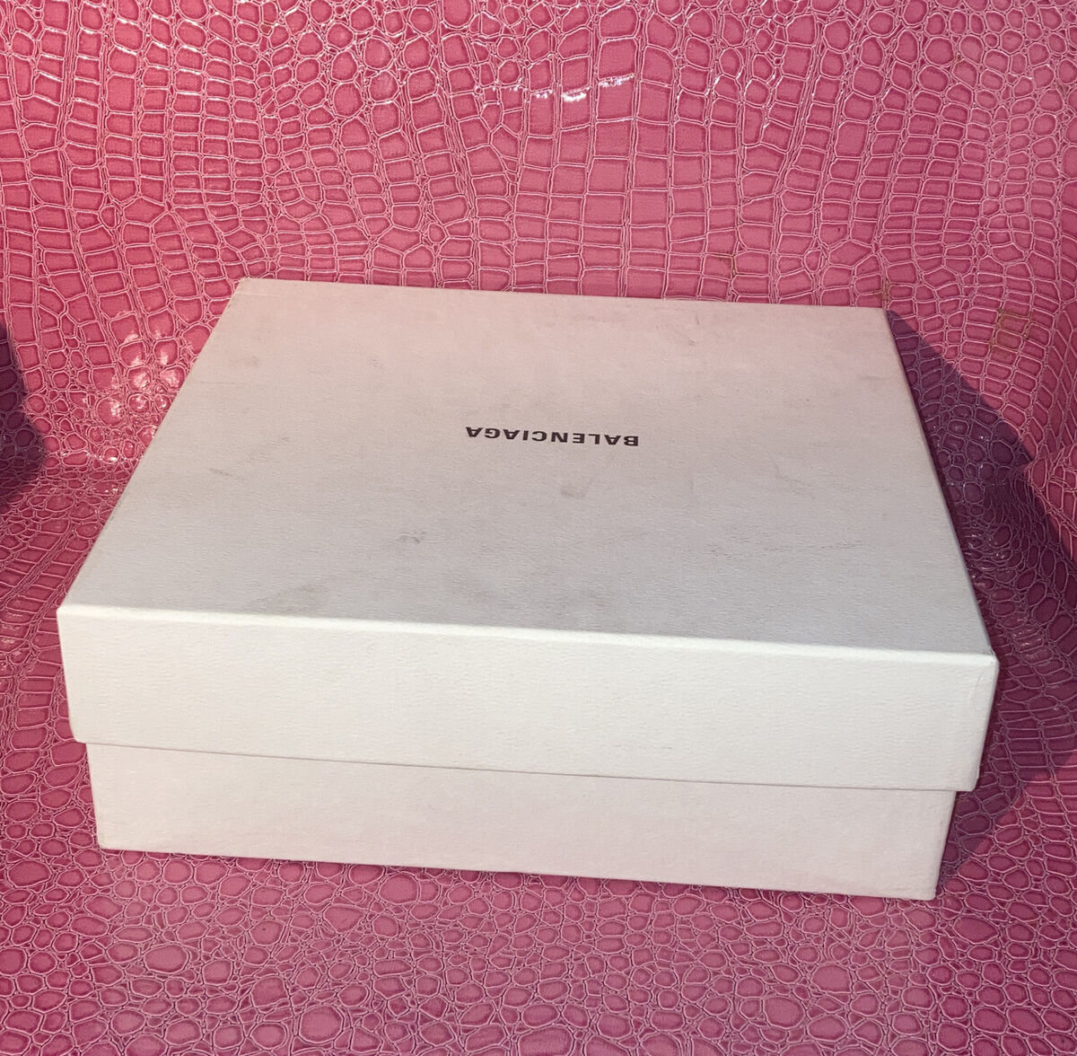 Balenciaga Empty White box 12”x 11”x 4.25”, Scarpa Tess Balenciaga Empty White box 12”x 11”x 4.25”, Scarpa Tess