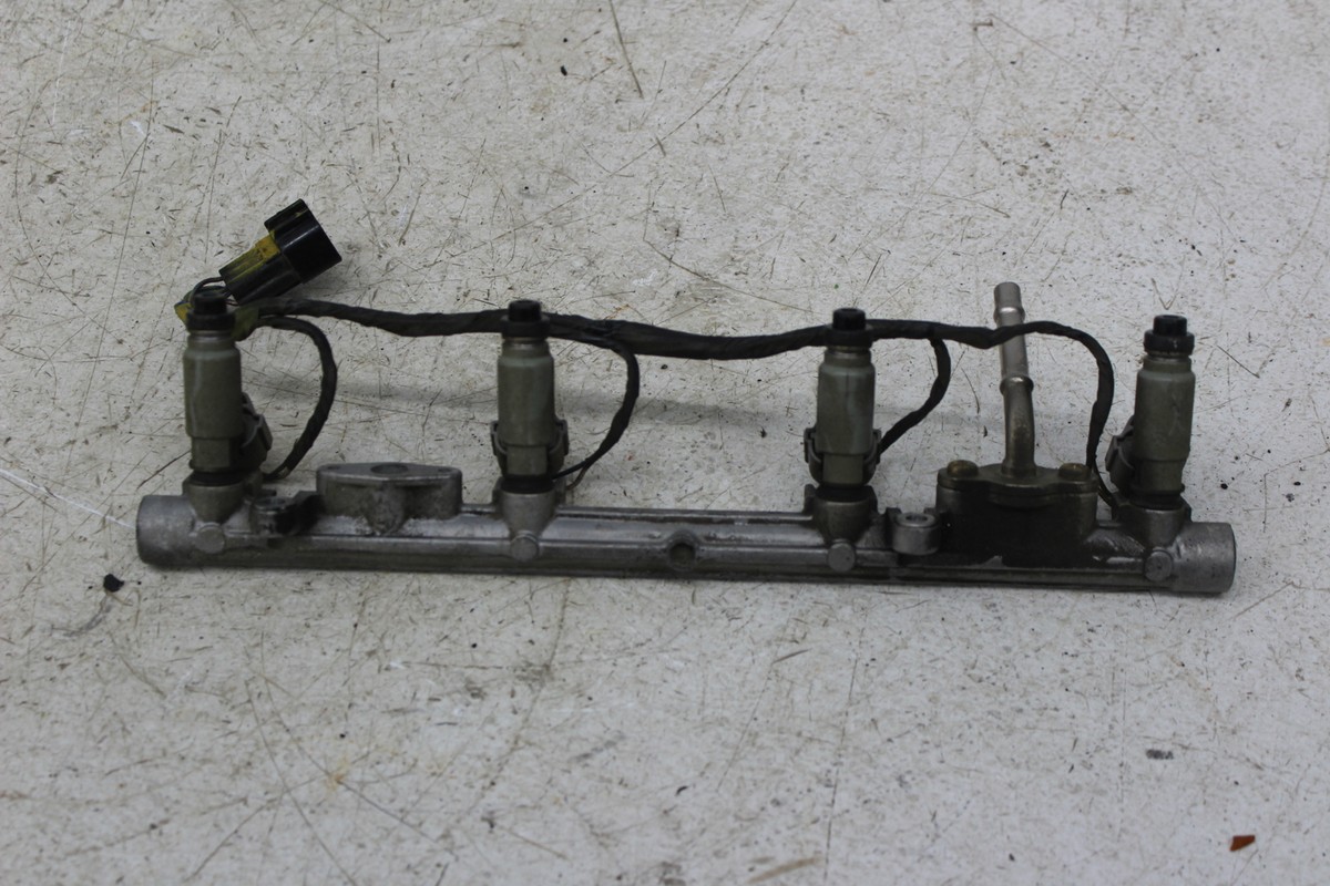 02-05 KAWASAKI NINJA ZX12R FUEL INJECTOR RAIL | eBay