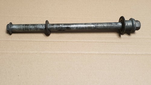 SUZUKI BANDIT 400 GK75B 1994 HINTERRADACHSE STECKACHSE HINTEN REAR WHEEL AXLE