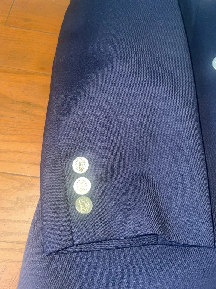 Chaqueta Blazer Kasper Para Hombre Talla 42R Negra/Roja 3 Botones Dorado Abrigo Deportivo Pre-Debido Foto 4 de 4