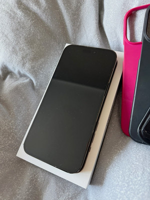 Apple iPhone 14 Pro Max 256GB Schwarz Ohne Simlock A2894 MQ9U3ZD/A