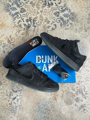 Nike SB Nike Dunk Low SP5 x Undefeated EU 44.5 UK 9.5 Genuine Mens sneakers