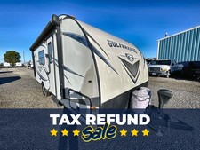 2017 Gulf Stream GULF BREEZE 19FMB