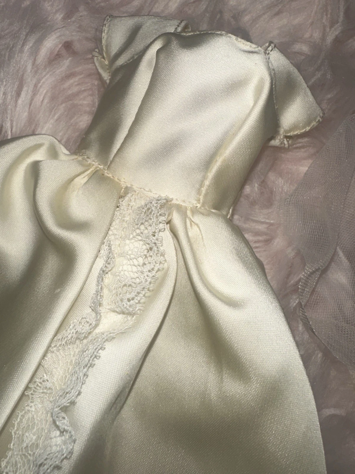 OFF WHITE Vintage Barbie bambola vestito clone bianco sporco abito da sposa e velo senza bambola