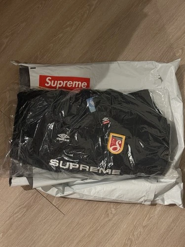 Supreme x Umbro Men's Black Full Zip Jacket Embroidered Logo Stand-Up Short image 4