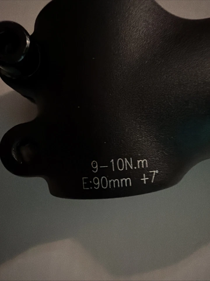 Salsa Guide Aluminum Threadless 1 1/8 Stem 90mm 7 Degree 31.8 9-10N.m E:90mm - Image 4 of 4