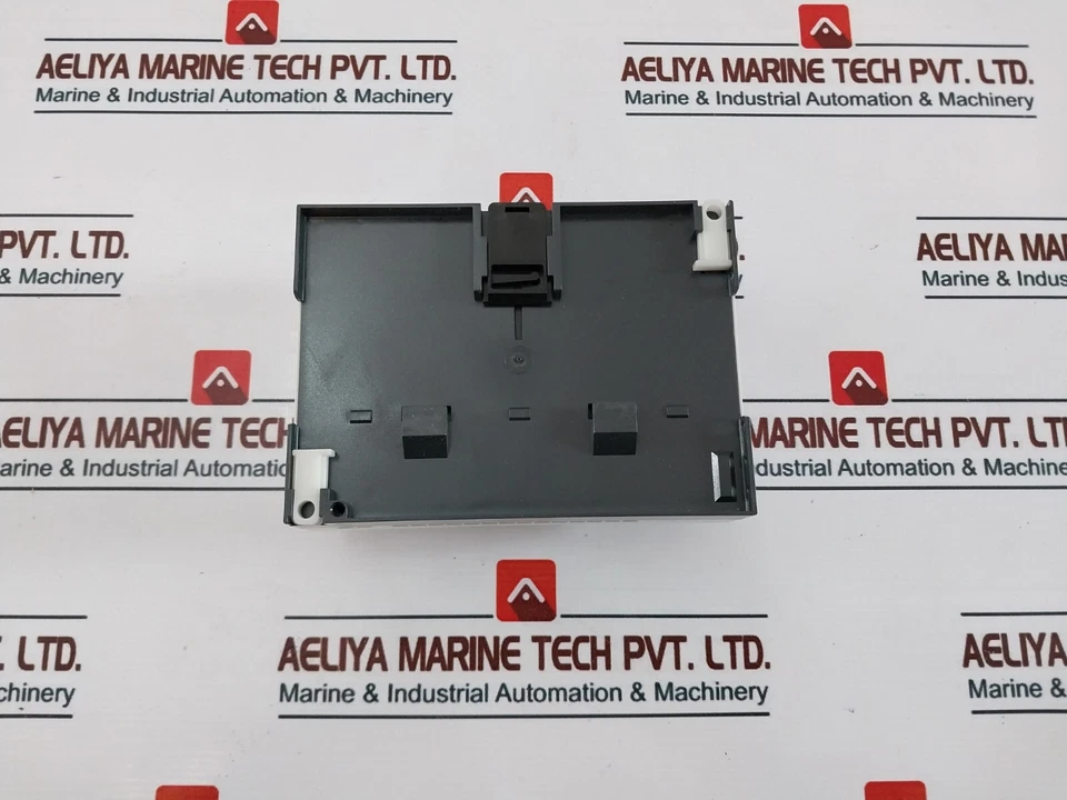 Crouzet Millenium 3 CD20 Logic Controller 88970051 24Vdc 6W 8A/250Vac - Image 3 of 4