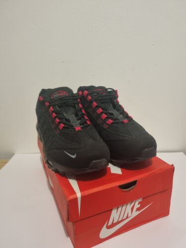 nike air max 95 Black And Red UK 10 NEW WITH BOX