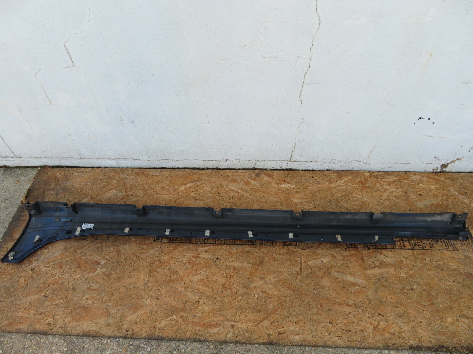 2014-2017 MASERATI GHIBLI PASSENGER SIDE SKIRT ROCKER COVER PANEL MOLDING OEM