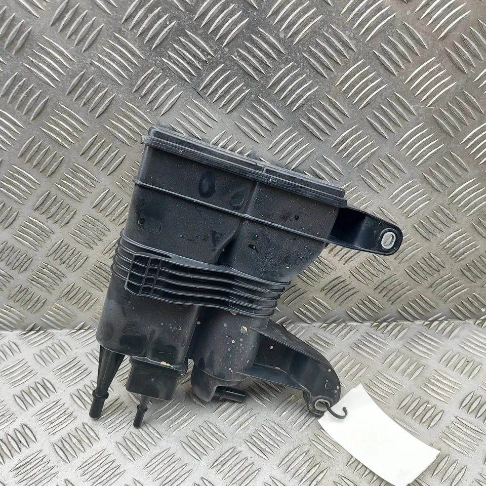 BMW X2 U10 Aktivkohlebehälterfilter 9452948 2,0 Benzin 233 kW 2025 34823141 - Bild 3 von 4