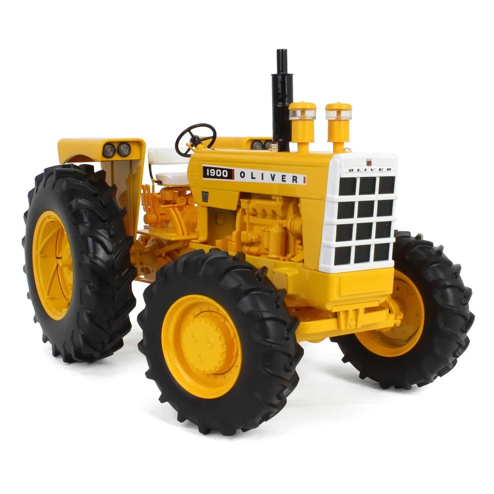 Spec Cast 1/16 Oliver 1900 Industrial Yellow Tractor 2025 Heartland Show DAL-010 - Image 2 of 4