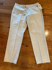 Dockers Women’s Dress Work Pant Beige Size 18 Medium Metro Stretch Style