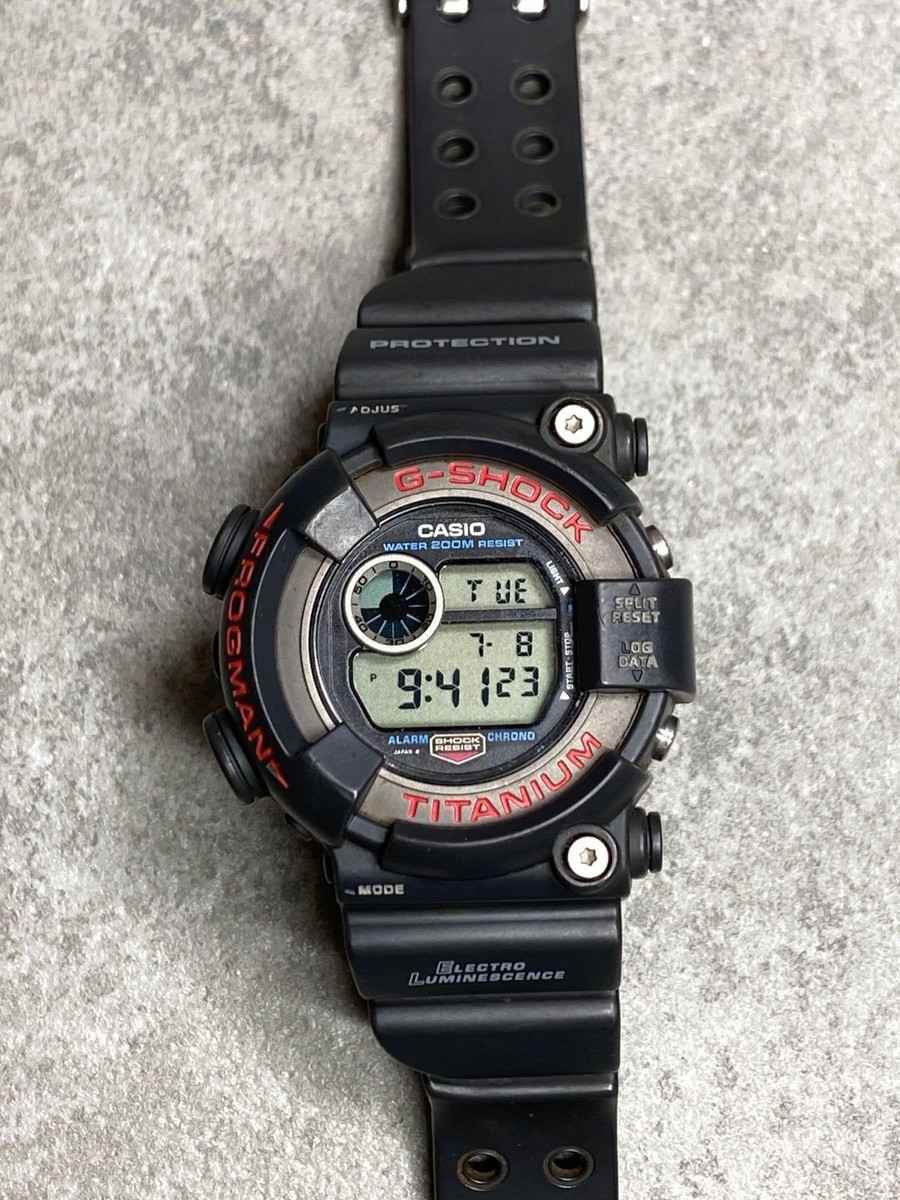 時計 G-SHOCK FROGMAN DW-8200 CASIO G-SHOCK FROGMAN DW-8200 Titanium Vintage Watch Japan