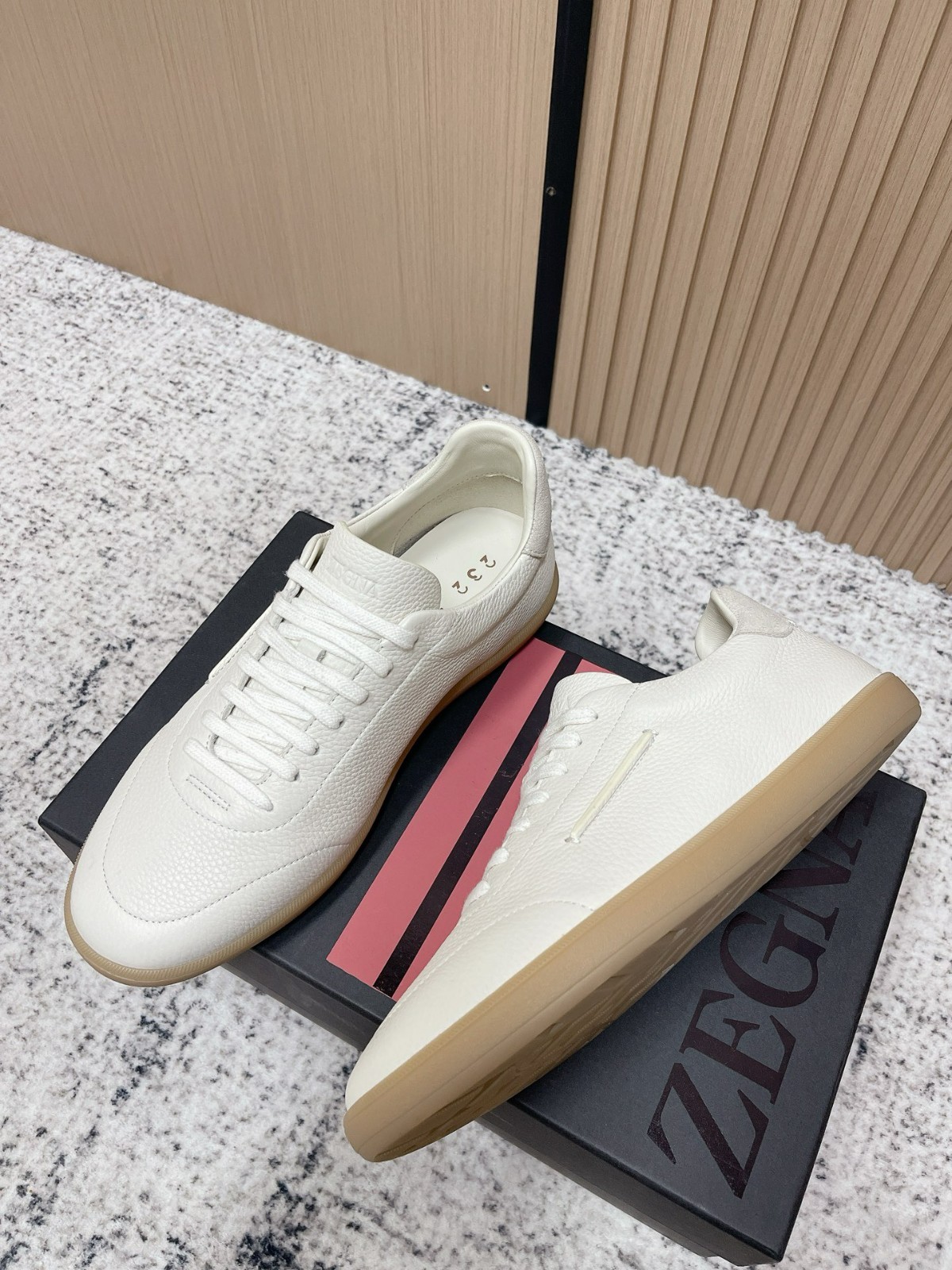 New ZEGNA 232 Beige Upper Leather Mens or Women Casual Sneaker