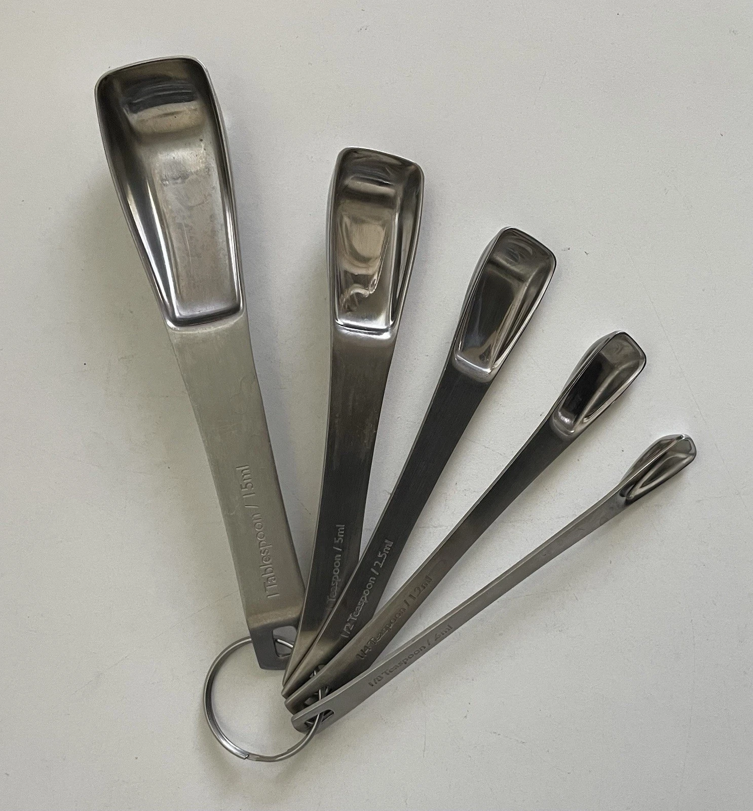 WILLIAMS SONOMA Stainless Steel Rectangle 5 Piece Measuring Spoons Set On Ring