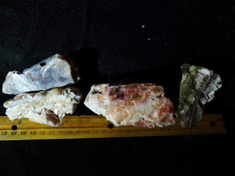 4 PIECES, 1 POUNDS, 12.7 OUNCES, OF LAGUNA LACE AGATE