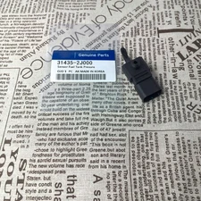 OEM Fuel Tank Pressure Sensor for 2009-2024 Hyundai Sonata Kia Optima 314352J000