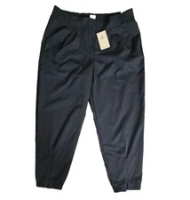 Nike Women's Sportswear Dri-Fit Tech Pack DV8236-010 Black XL Brand New NWT