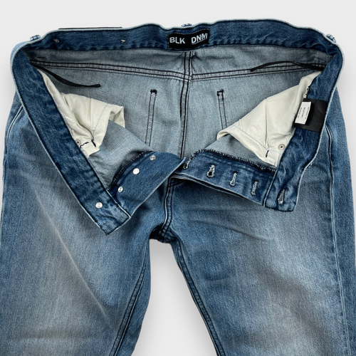Pantalones de mezclilla para hombre $250 BLK DNM 33x32 azules ajustados rectos 15 Dellwood tiro medio botón mosca - Imagen 8 de 8