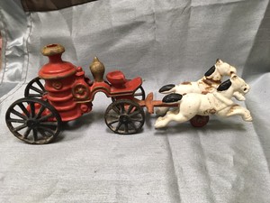 cast iron horse drawn fire wagon