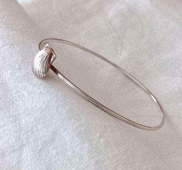 Vintage Solid Sterling Silver Bangle Bracelet Sea… - image 2