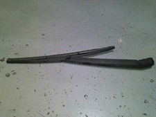 HINTERER WISCHARM SCHEIBENREINIGUNG / 676949 FÜR TOYOTA AVENSIS BERLINA T25 2.