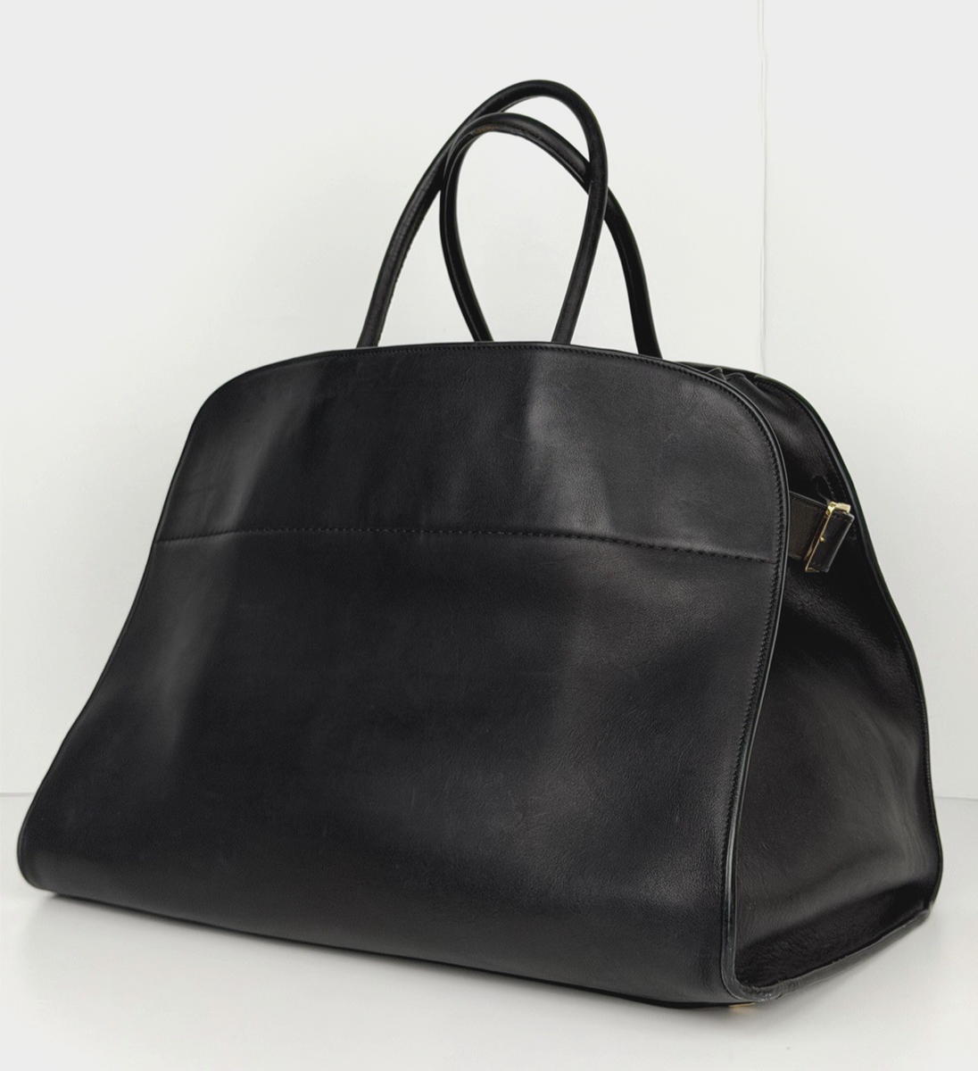 The Row Soft Margaux 17 Tote Bag in Black Leather D1 | eBay