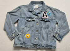 Celebrity Pink Women's Medium Wash Denim Blue Jean Jacket Sm. Pockets/Patches