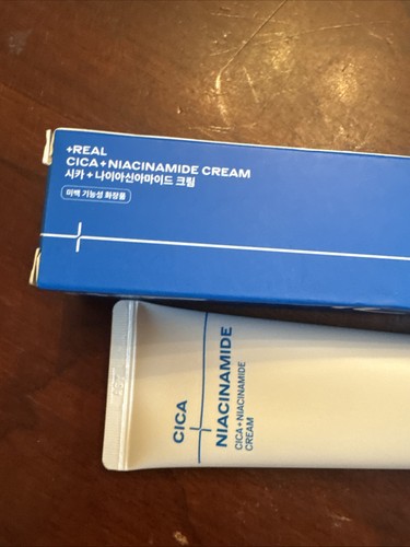 PLUSREAL Cica + Niacinamide Cream Redness Relief & Skin Barrier Repair 2oz - Picture 3 of 7