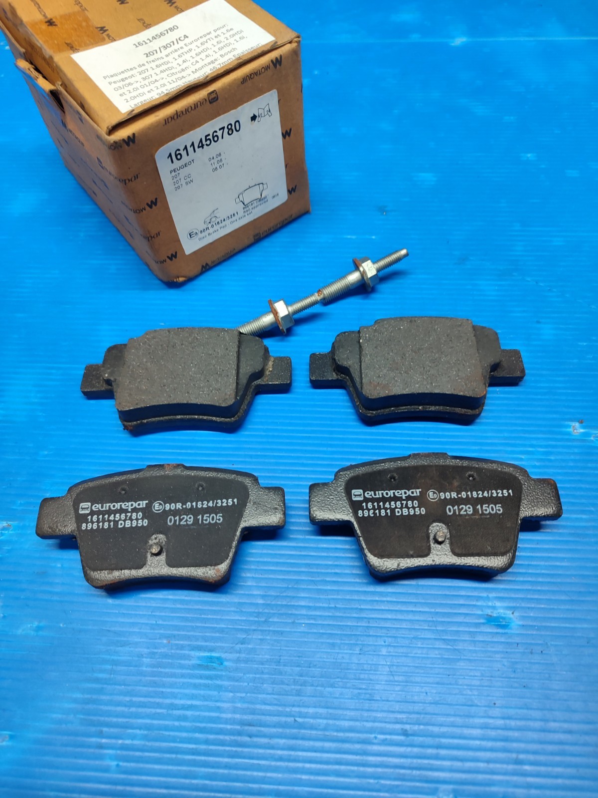 Plaquettes de freins arrière Eurorepar pour Peugeot 207 et Citroën C4