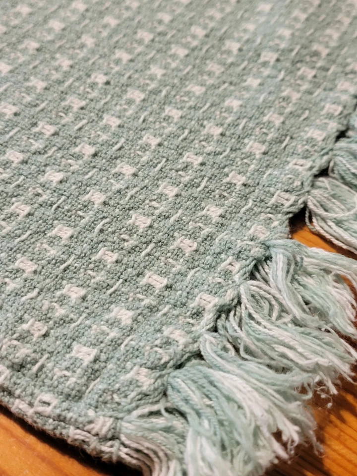 Wooven Table Runners And Placemats - Image 4 of 4