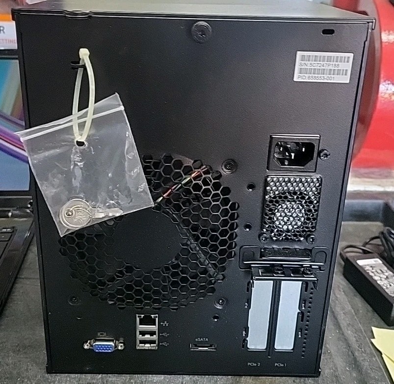 NEW HP ProLiant MicroServer G7 N40L CPU Amd Turion II Neo Server