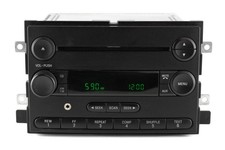 05-06 Ford F150 AM FM Radio Single Disc CD Player with Aux Input 6L3T-18C869-AD