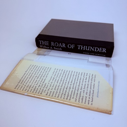 The Roar of Thunder Wilbur A. Smith – 1st Edition First Printing 1966 HC/DJ - Picture 3 of 11