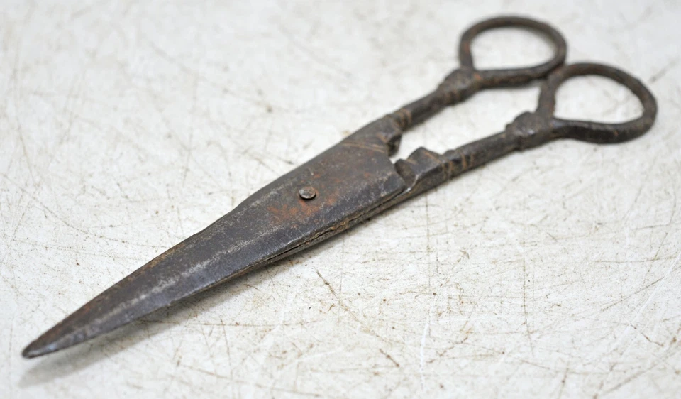Antique Iron Small Scissors Original Old Hand Crafted Engraved - Image 2 of 4
